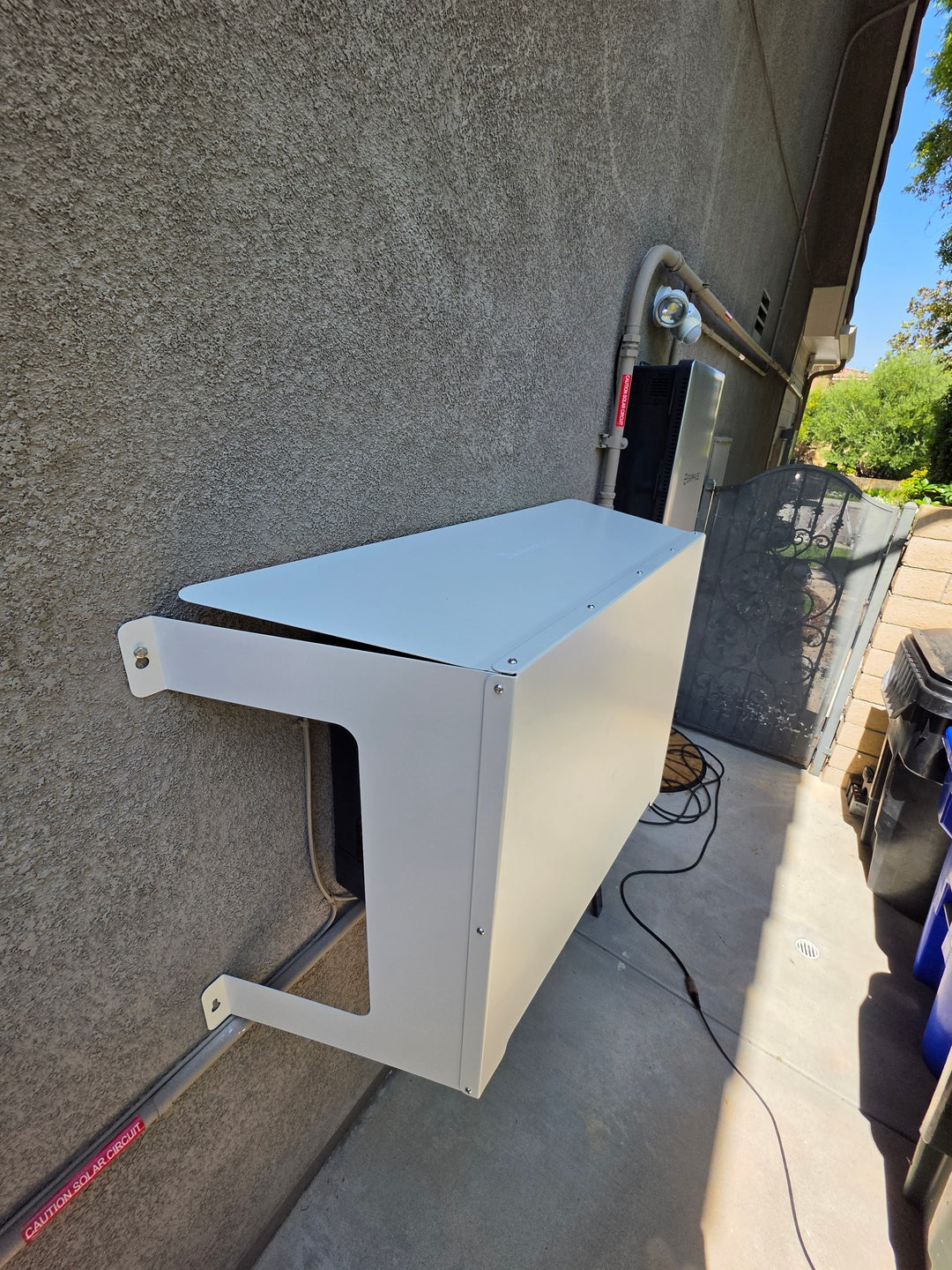 Solar Battery Cover installed - customer photo