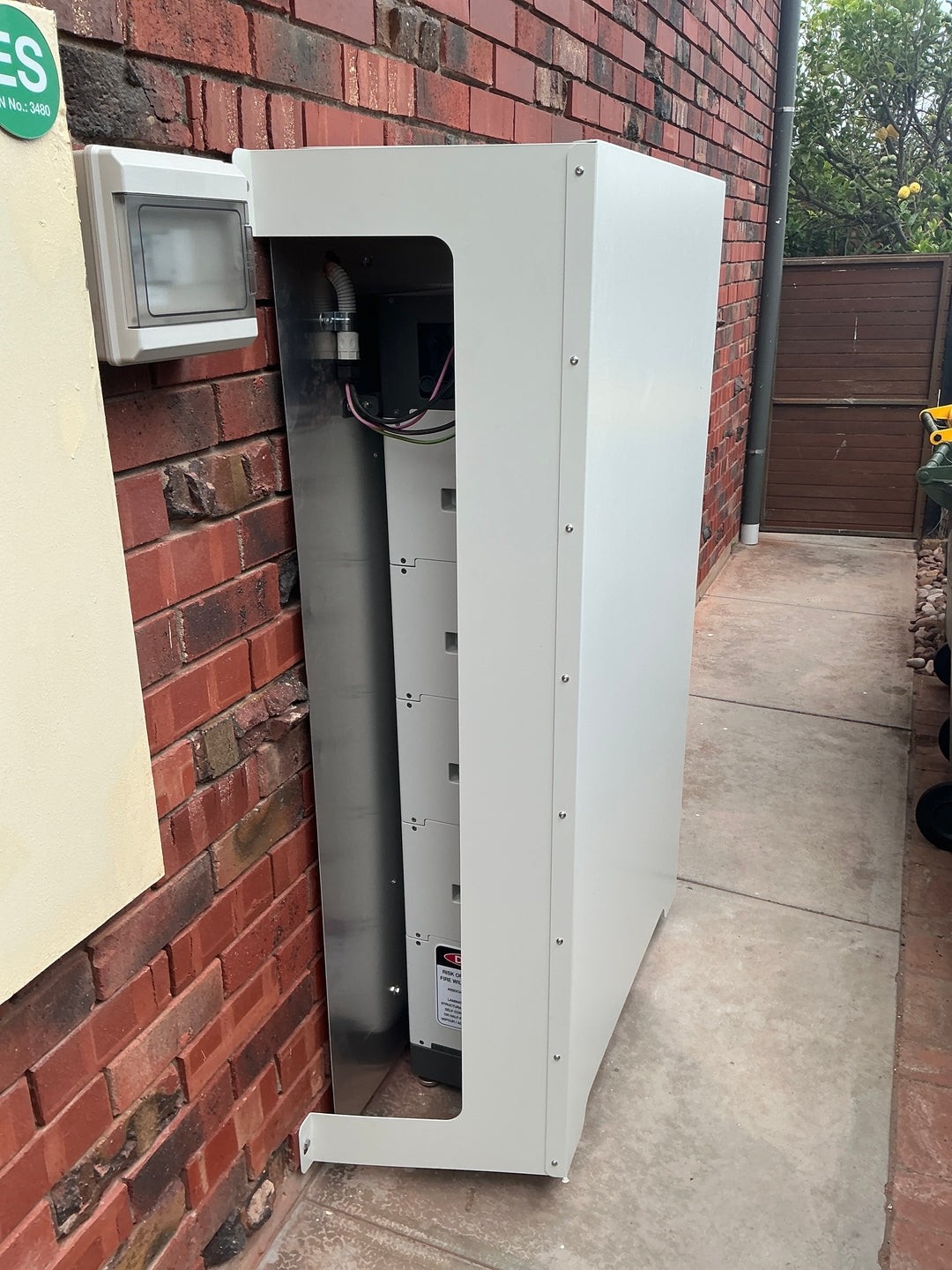 XL Solar Battery Cover installed - customer photo
